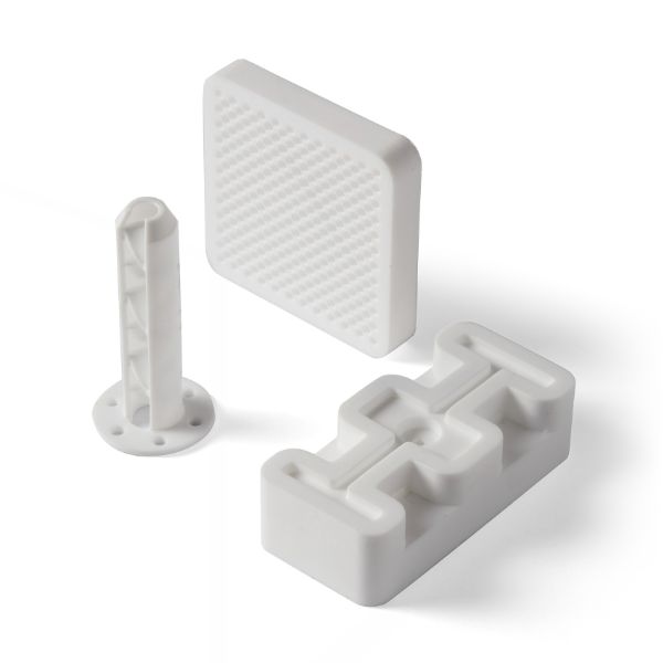 3 components 3D printed in ceramic material